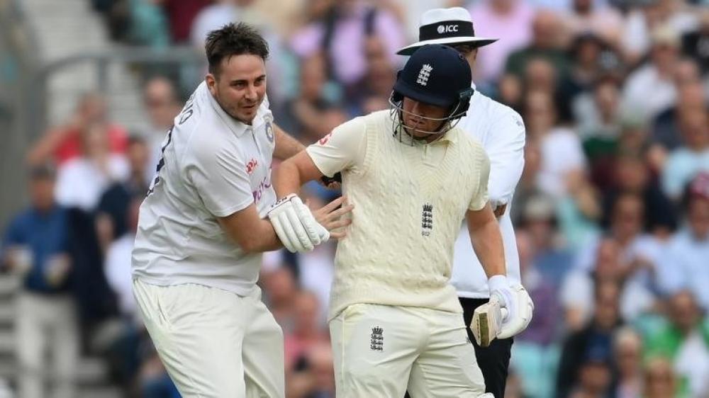 The Weekend Leader - 4th Test: Pitch invader Jarvo arrested after collision with Bairstow